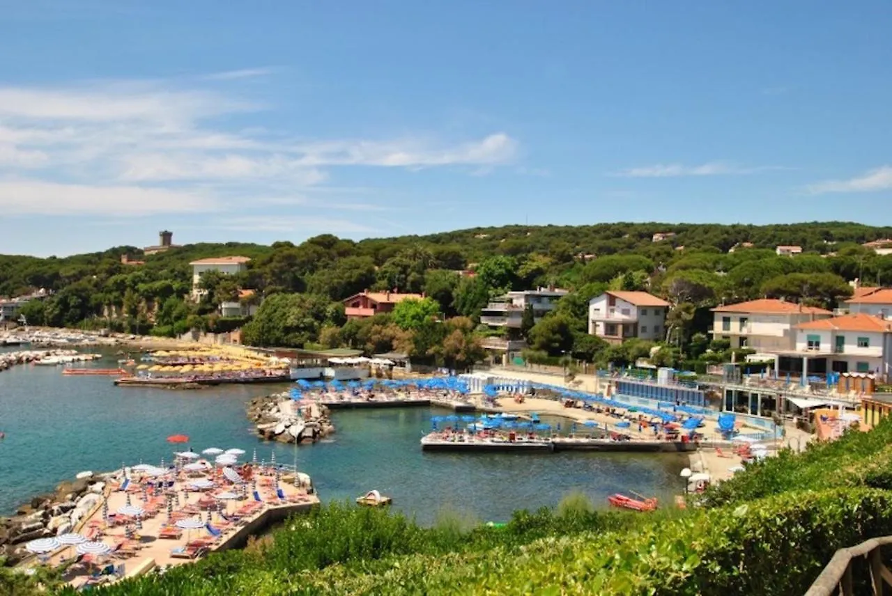 Apartment Casa Nel Verde A 300 Mt Dal Mare A Castiglioncello