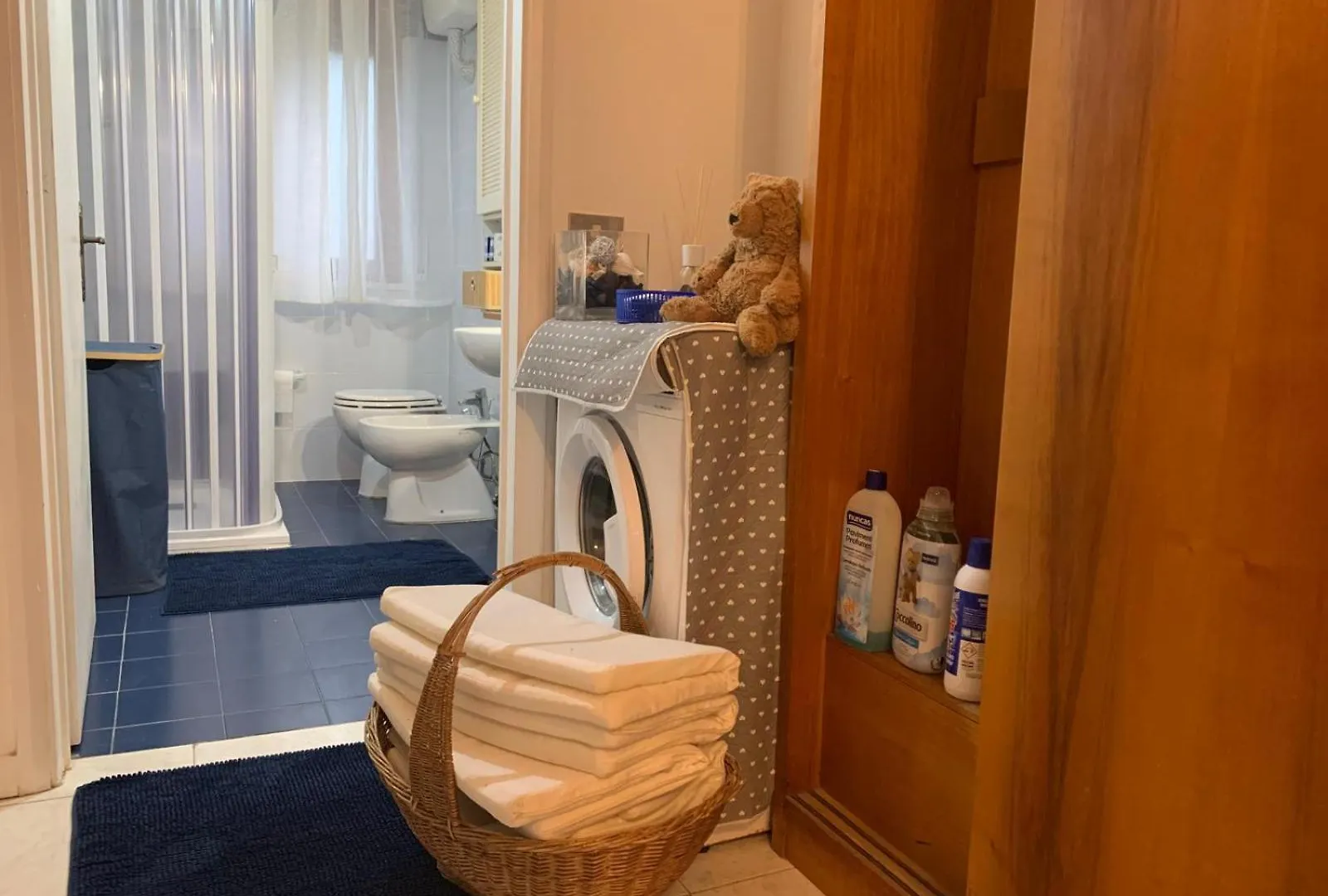 Casa nel verde a 300 mt dal mare a Castiglioncello Appartamento